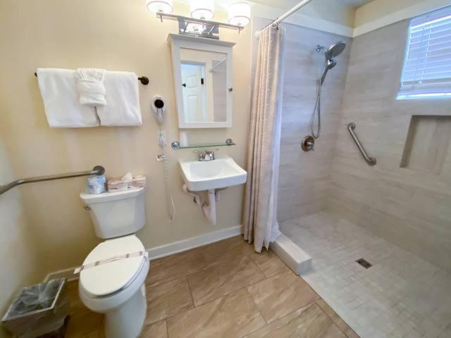Henderson Park Inn دستين المظهر الخارجي الصورة